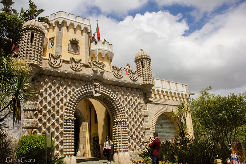 1303325853_Palcio-da-Pena--Sintra.jpg.d8ce9cc7e31b81a7132965ddeef465b5.jpg