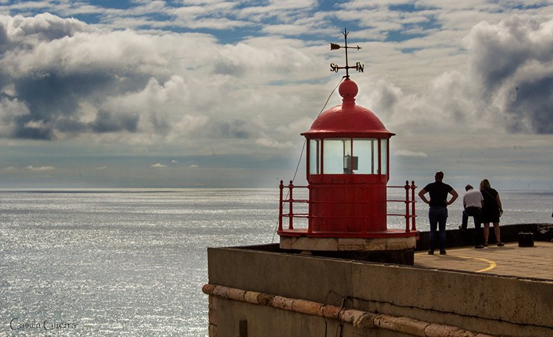 839233846_Farol-de-Nazar.jpg.9948c771978e2248b03d54bdd18848fe.jpg