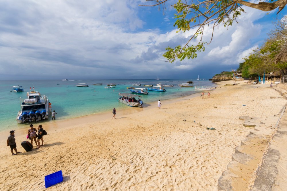 01_cap08_lembongan.thumb.jpg.df789edfe16d662e6d7c358281bb2bf2.jpg
