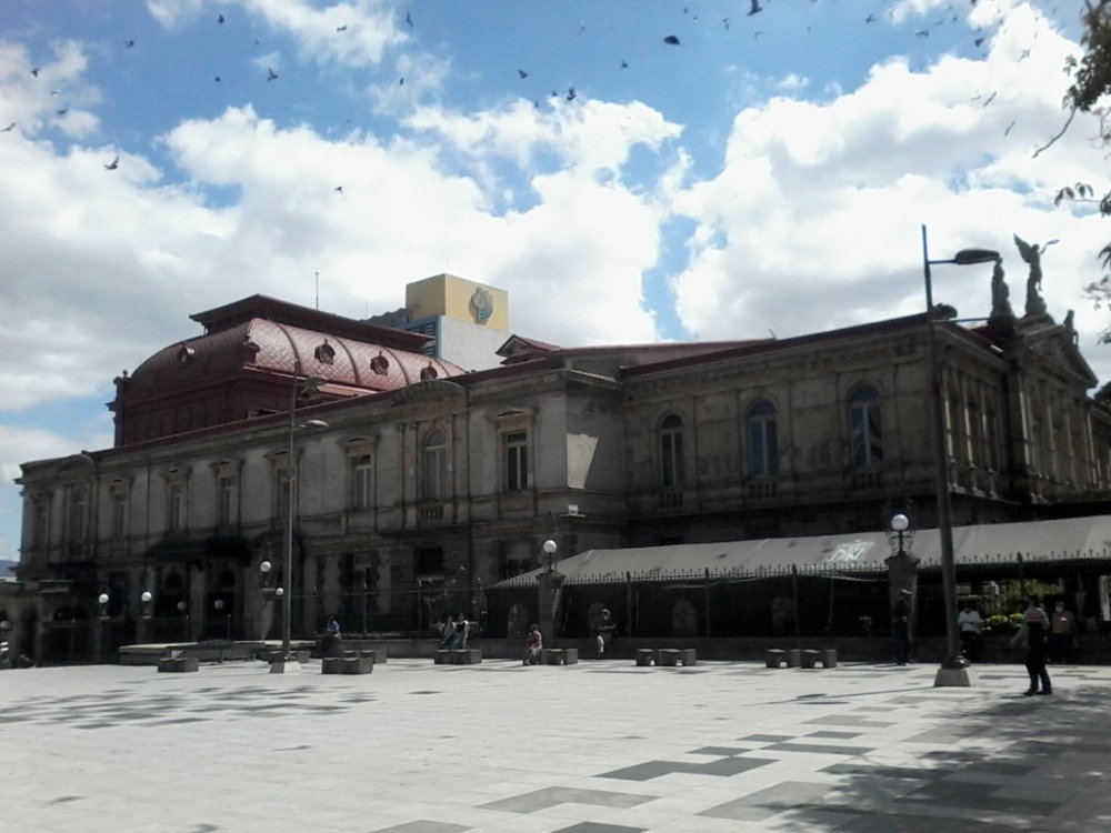 Teatro Nacional de Costa Rica.jpg