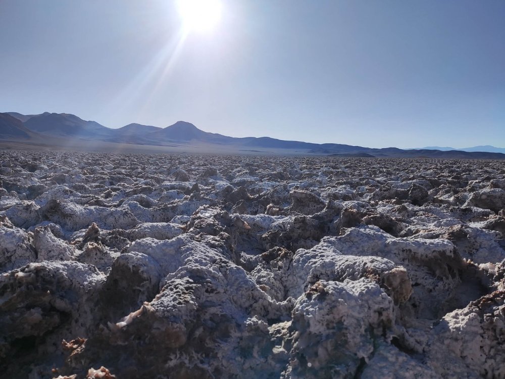 Caminho da estrada até o pé do cono arita.jpg