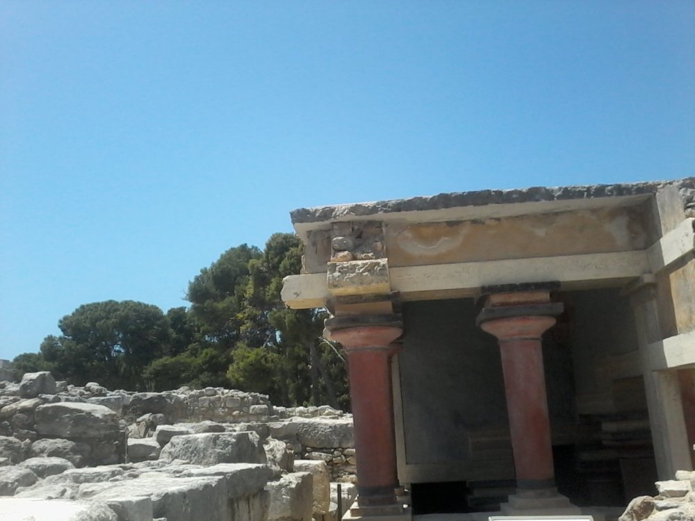 Replica das colunas da sala do trono.jpg