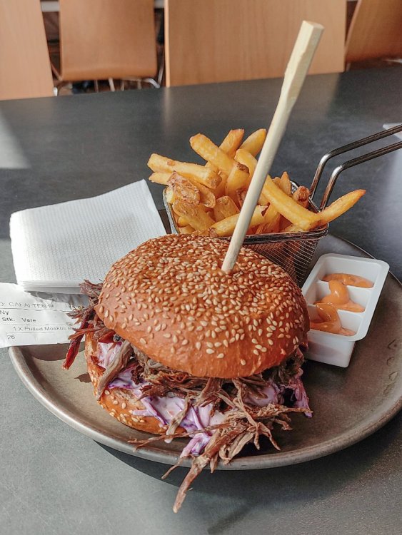 Hambúrguer de boi almiscarado