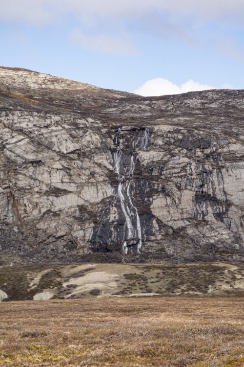 Cachoeira na trilha da Groenlândia