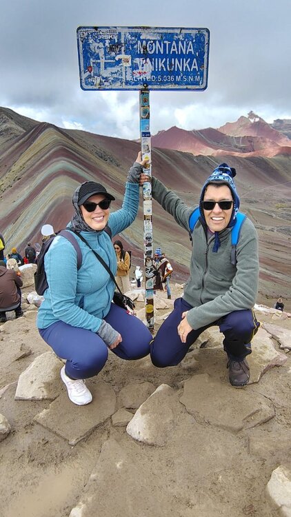 Topo Montanha colorida Abril 2025