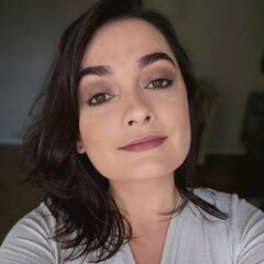 Elaine Camargo