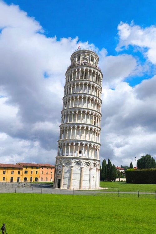 pisa.thumb.jpeg.74cd966e4aa8f298cda220f35171a77f.jpeg